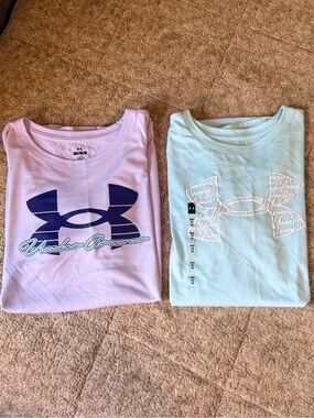 Under Armour Women’s Short Sleeve Tee bundle - x 2.